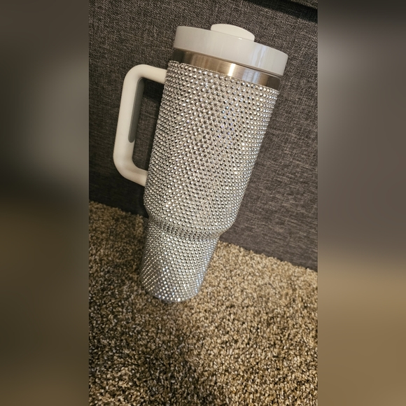 40oz Rhinestone Tumblers - Picture 3 of 6